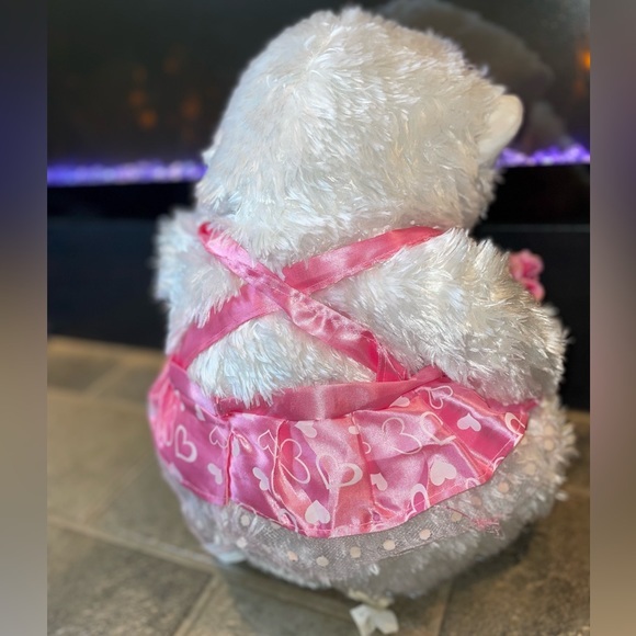 Jiangsu Holly‎ Ape White fuzzy Gorilla plush Pink Rose pink dress heart pattern - Picture 10 of 12